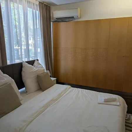 Bed'n Go - 24h Self-check-in - Kontaktlos & Privat Homestay szállás